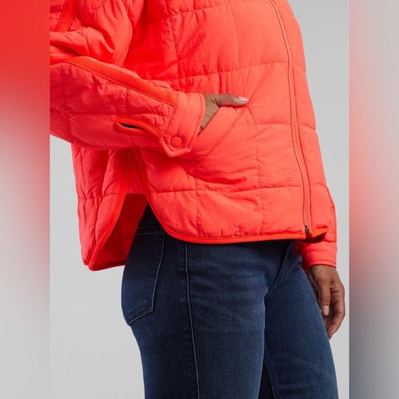 3241. FREE PEOPLE Pippa Puffer Jacket in Hot Watermelon NWT $198 - Picture 3 of 7